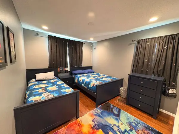 Star Wars-inspired bedroom with two beds